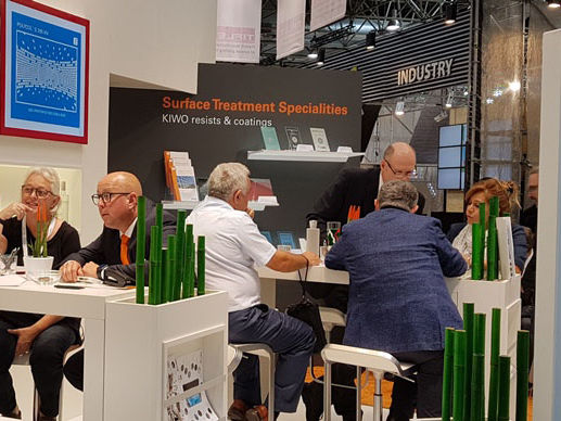 KIWO-Messestand auf der glasstec 2016